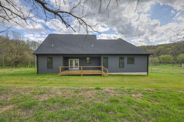8415 W Sheepneck Rd, Mount Pleasant, TN 38474