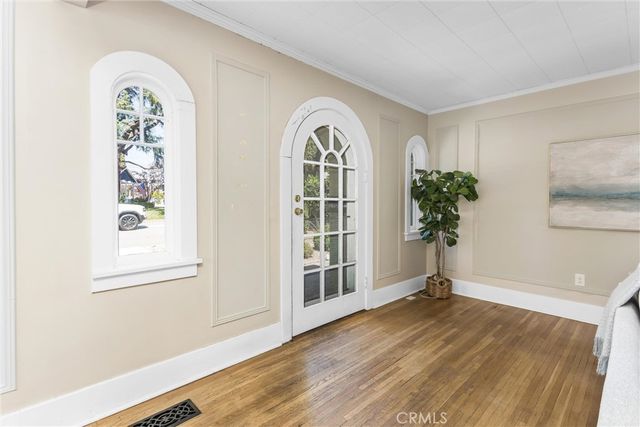 618 Cypress Circle, Redlands, CA 92373