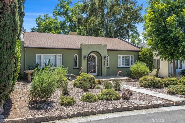 618 Cypress Circle, Redlands, CA 92373