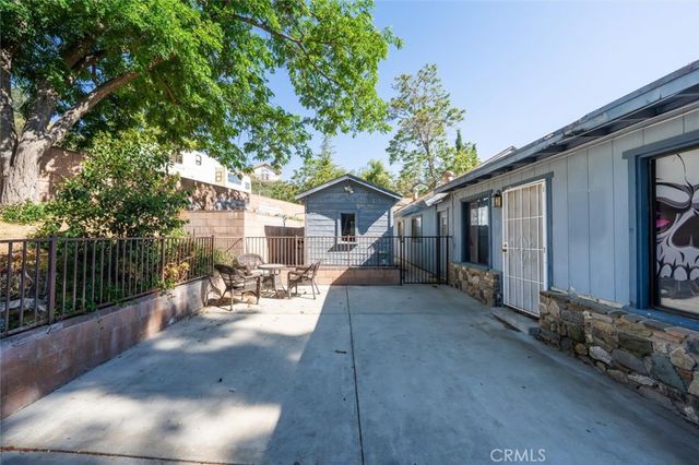 28717 Bouquet Canyon, Saugus, CA 91390