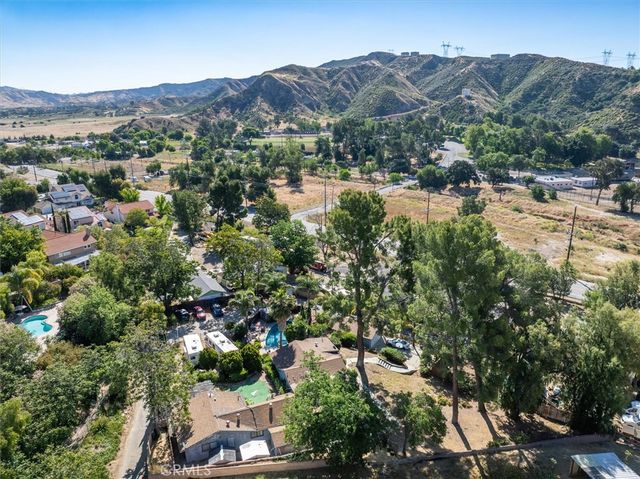 28717 Bouquet Canyon, Saugus, CA 91390