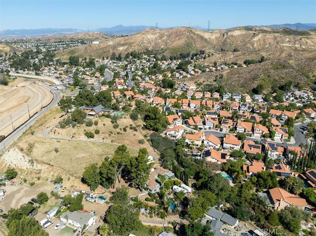 28717 Bouquet Canyon, Saugus, CA 91390