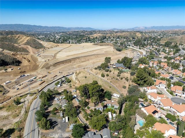28717 Bouquet Canyon, Saugus, CA 91390