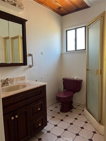 28717 Bouquet Canyon, Saugus, CA 91390