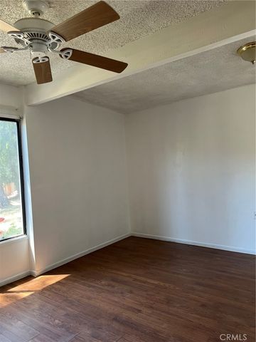 28717 Bouquet Canyon, Saugus, CA 91390