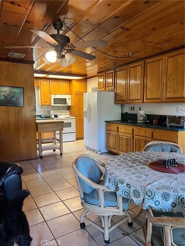 28717 Bouquet Canyon, Saugus, CA 91390