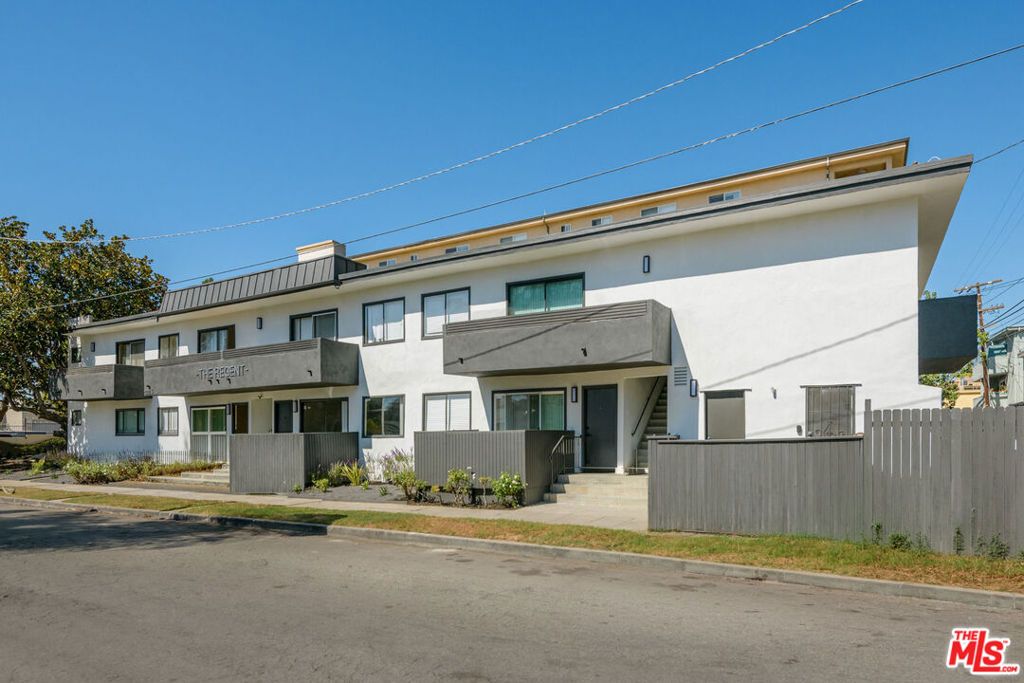 10225 Regent Street, Los Angeles, CA 90034 — photo 2