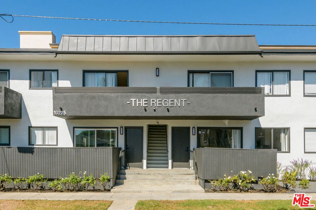 10225 Regent Street, Los Angeles, CA 90034 — photo 3