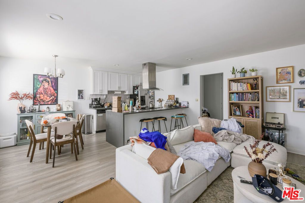 10225 Regent Street, Los Angeles, CA 90034 — photo 5