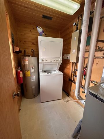 42810 County Highway 26, Rochert, MN 56578