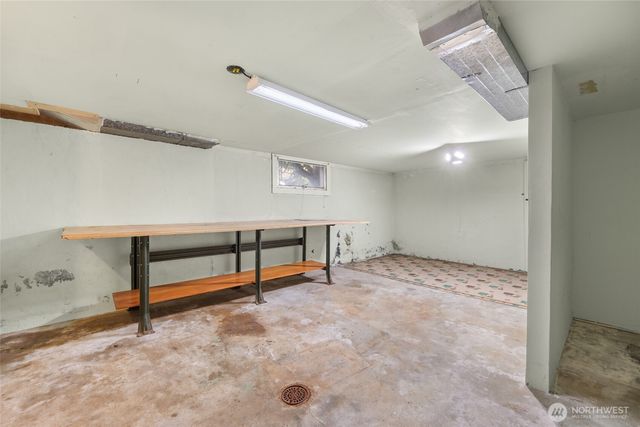 9619 SW 268th Street, Vashon, WA 98070