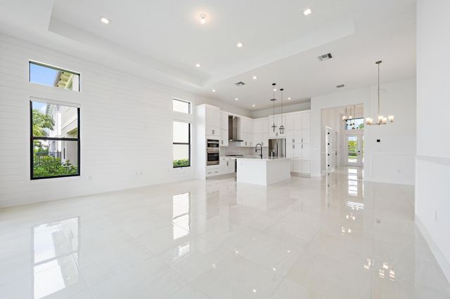 13062 Florida Crane Drive, Palm Beach Gardens, FL 33412