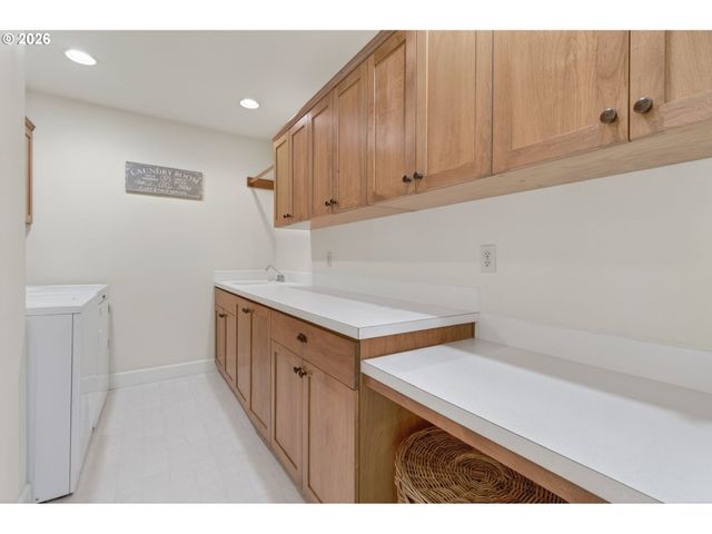 15190 Sw 139TH Ave, Portland, OR 97224