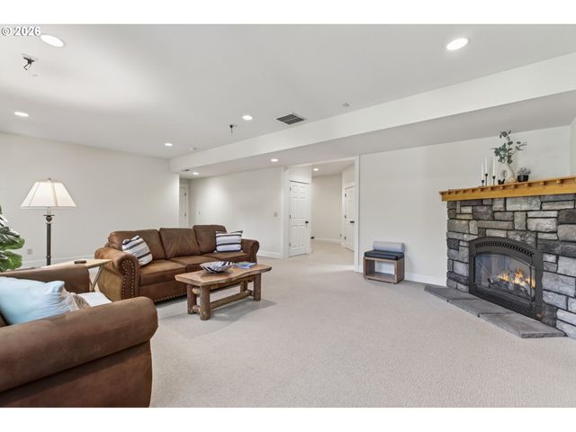 15190 Sw 139TH Ave, Portland, OR 97224