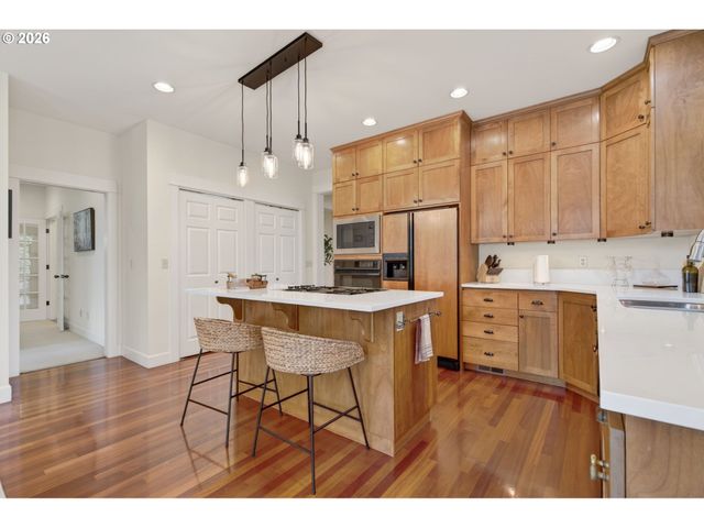 15190 Sw 139TH Ave, Portland, OR 97224