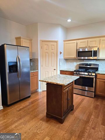 1934 Dilcrest Drive, Duluth, GA 30096