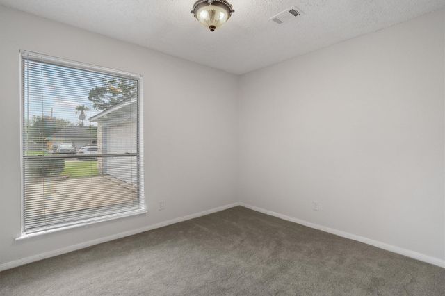 523 White Wing Court, Dickinson, TX 77539