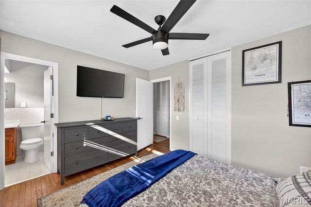 2242 Bolton Street, St Charles, MO 63301