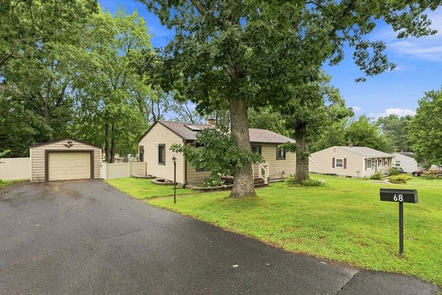 68 Feltham Rd, Springfield, MA 01118