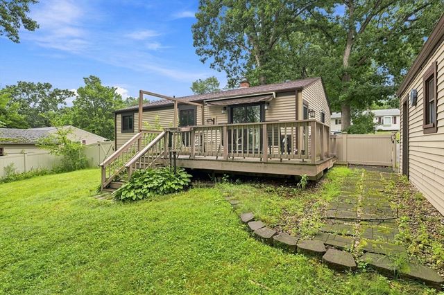 68 Feltham Rd, Springfield, MA 01118