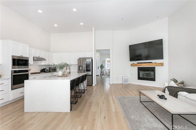 1192 Acapulco, Simi Valley, CA 93065