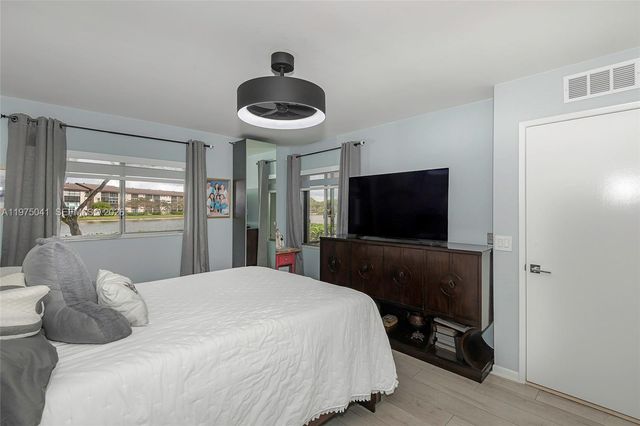 13705 SW 12th Street 104B, Pembroke Pines, FL 33027