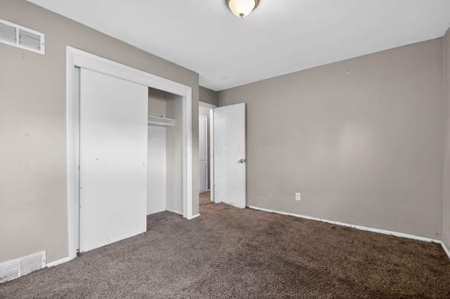 679 Savannah Drive, Columbus, OH 43228