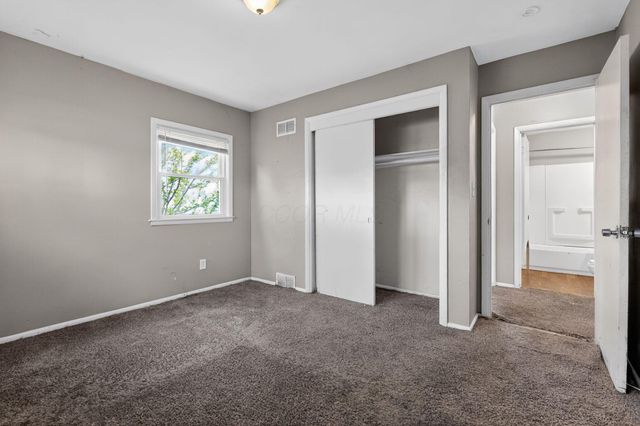 679 Savannah Drive, Columbus, OH 43228