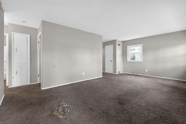 679 Savannah Drive, Columbus, OH 43228