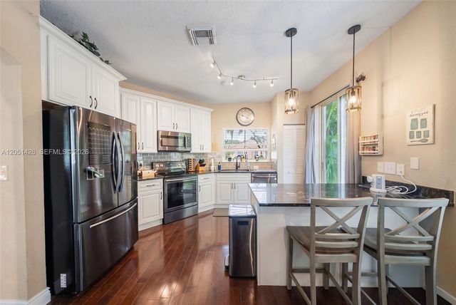 18546 NW 22nd St, Pembroke Pines, FL 33029