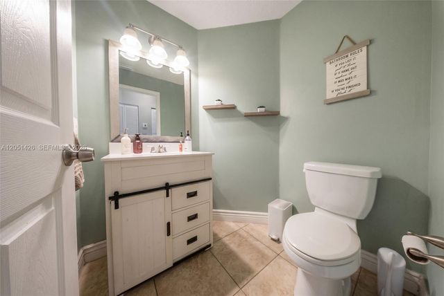 18546 NW 22nd St, Pembroke Pines, FL 33029