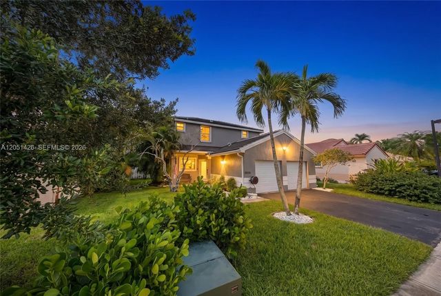 18546 NW 22nd St, Pembroke Pines, FL 33029