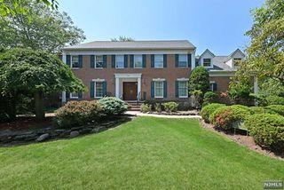 28 Hutton Drive, Mahwah, NJ 07430
