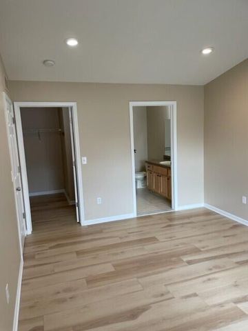 15265 Yale Drive, Clinton Charter Twp, MI 48038