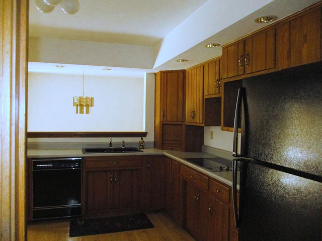 1515 Maple Place, Schererville, IN 46375