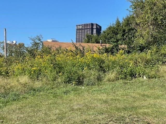 167 Sweeney Way, Hill District, PA 15219