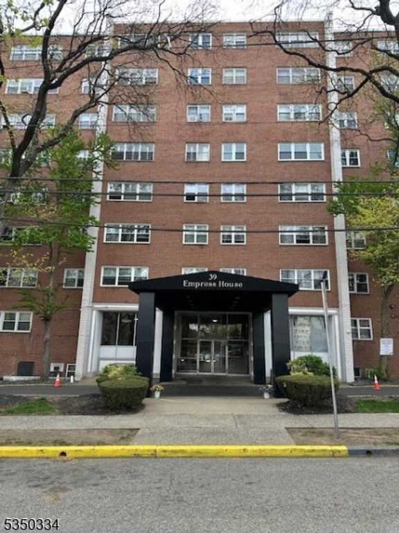 39 E 39Th St 4R, Paterson City, NJ 07514
