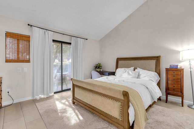 47395 Monroe Street 102, Indio, CA 92201