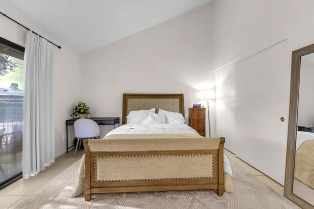 47395 Monroe Street 102, Indio, CA 92201