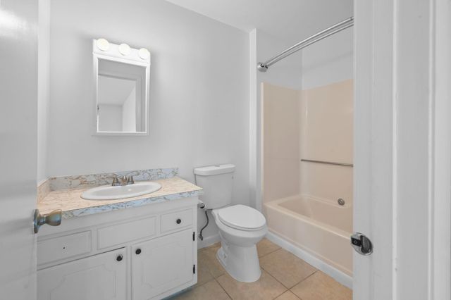 1300 Turkey Ridge Rd Apt A, Surfside Beach, SC 29575