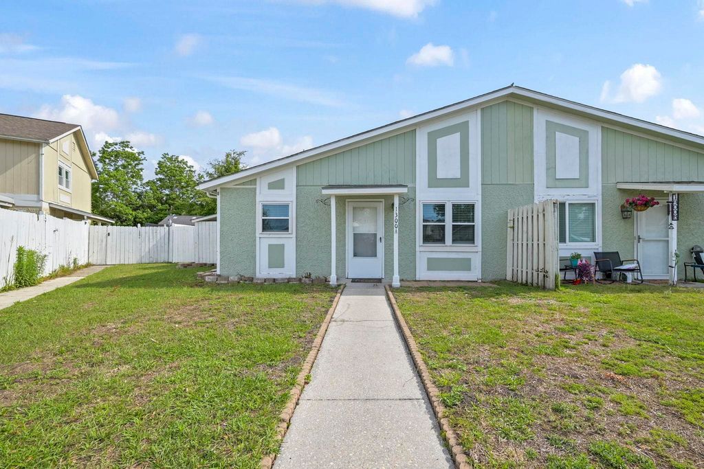 1300 Turkey Ridge Rd Apt A, Surfside Beach, SC 29575