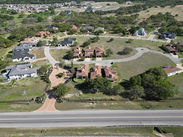 103 Maravilla WAY, Horseshoe Bay, TX 78657