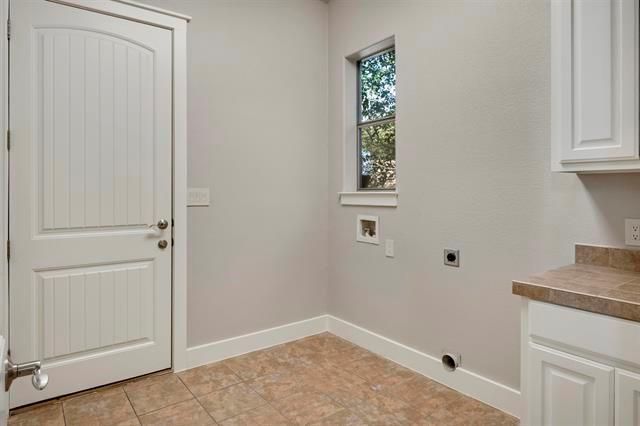 103 Maravilla WAY, Horseshoe Bay, TX 78657