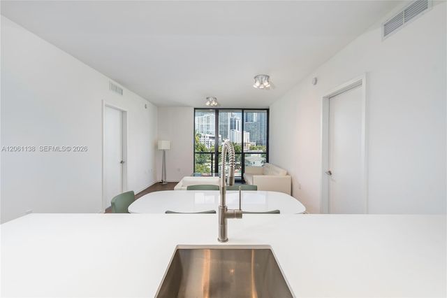 201 SW 17th Road 509, Miami, FL 33129
