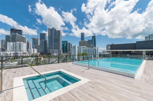 201 SW 17th Road 509, Miami, FL 33129