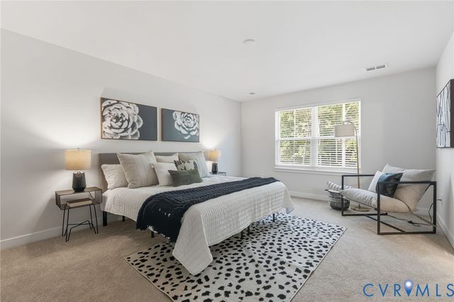 10912 Genito Square Dr, Midlothian, VA 23112