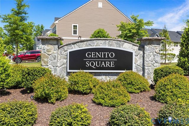 10912 Genito Square Dr, Midlothian, VA 23112