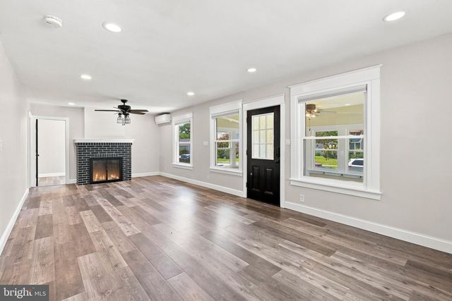 918 7TH AVE, Prospect Park, PA 19076