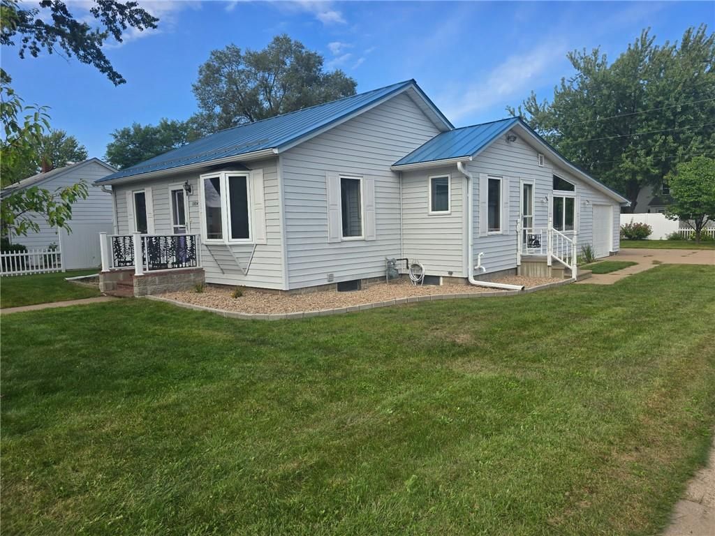 1804 Bartlett Avenue, Altoona, WI 54720