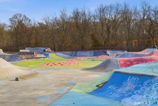 32 Concord Court, Groton, CT 06340